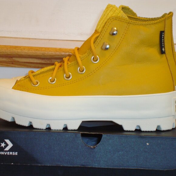Converse Chuck Taylor All Star Leather Gore-Tex Lugged Waterproof Winter 7 NWT! - Picture 2 of 9